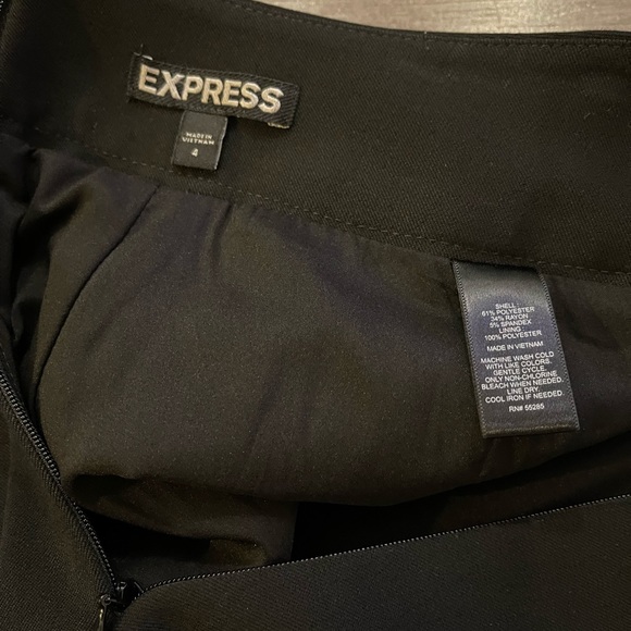 Express Pencil Skirt. Size 4 - Picture 5 of 13